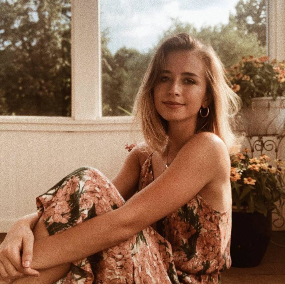 Meet your Posher, Tori